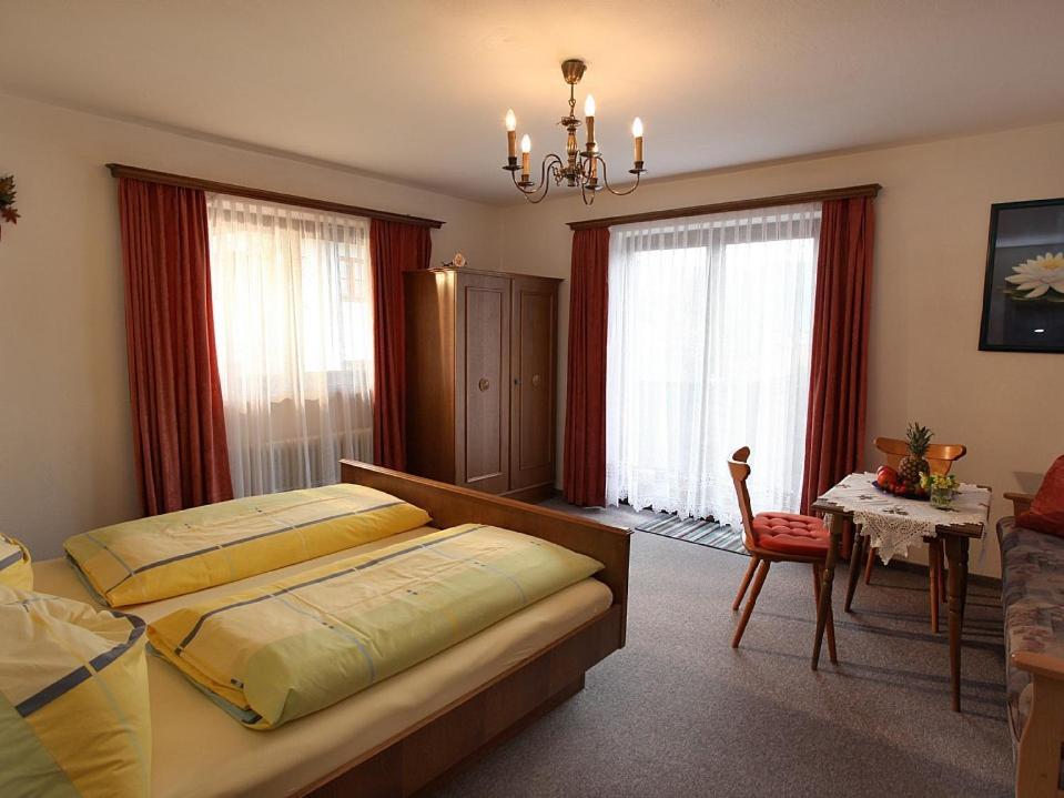 Bed and Breakfast Haus Jochblick Familie Loinger Itter Zimmer foto