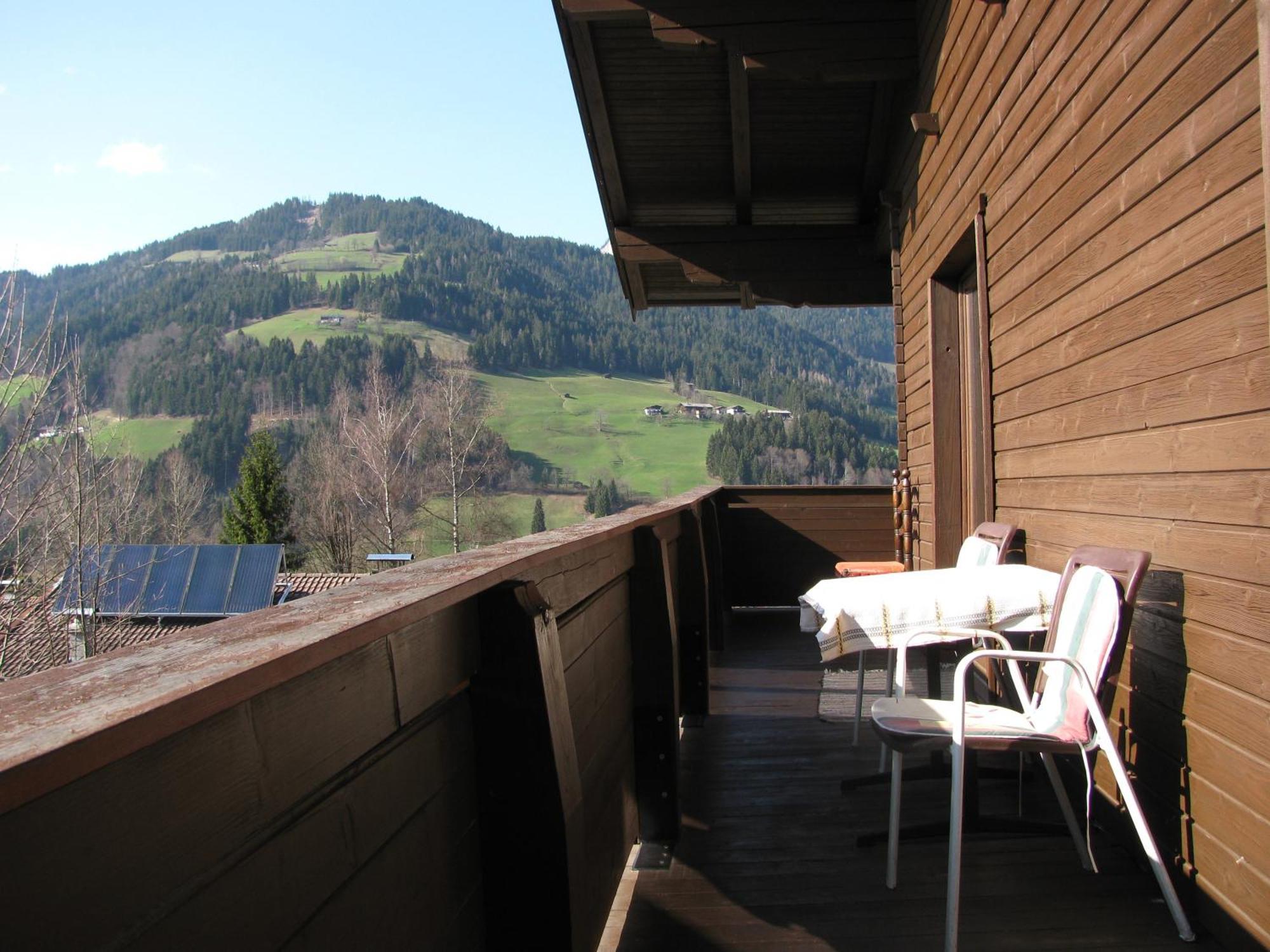 Bed and Breakfast Haus Jochblick Familie Loinger Itter Exterior foto